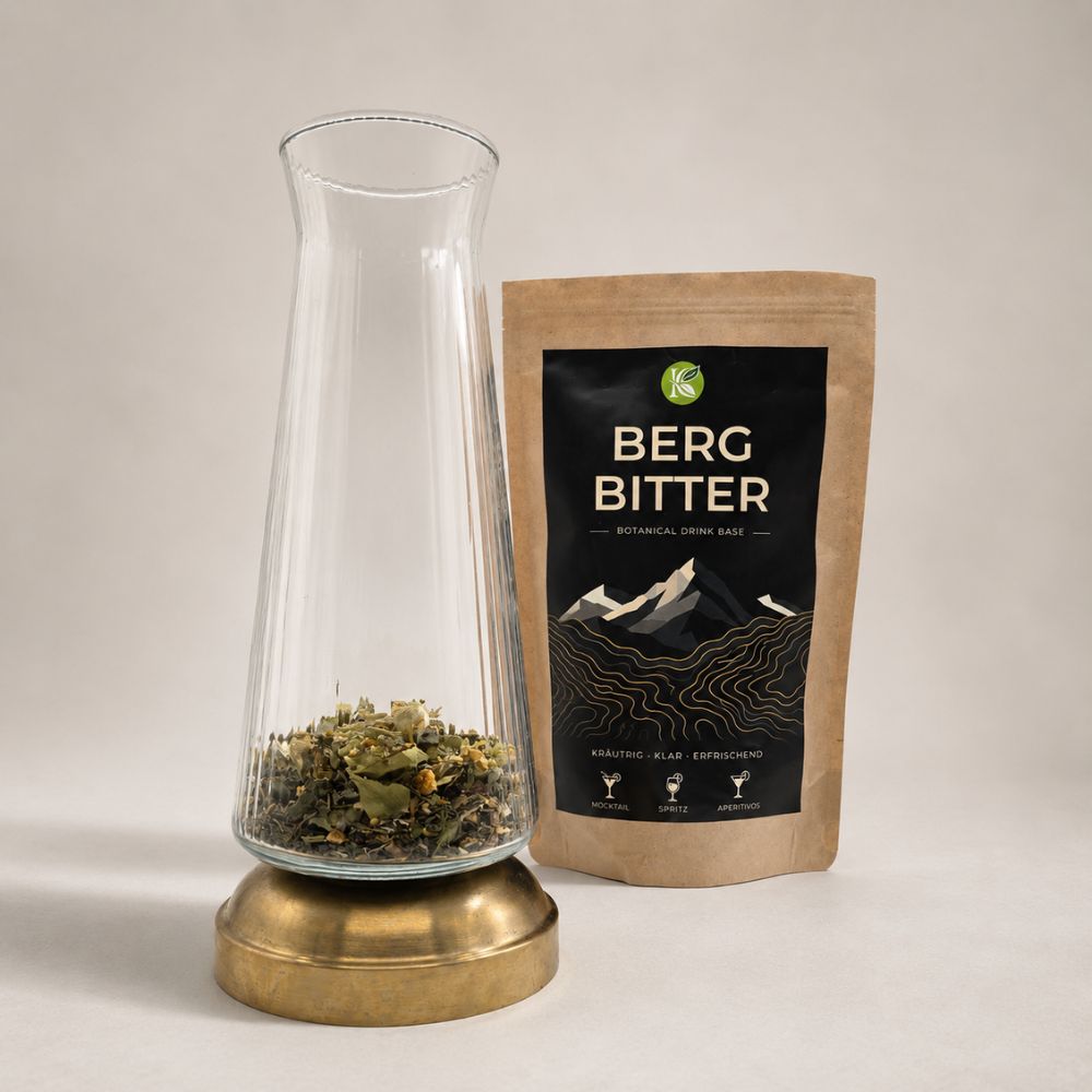Bergbitter mit Karaffe für die Zubereitung der Base